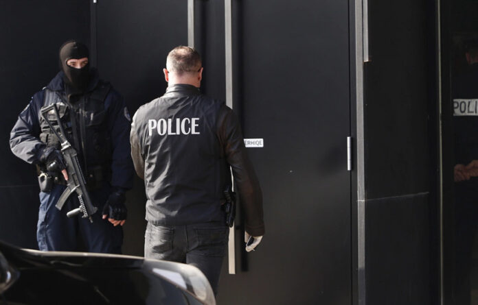 bastisje policia