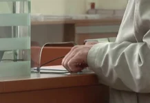 Bankat e rrisin në 5 euro tarifën për pagesa brenda bankës